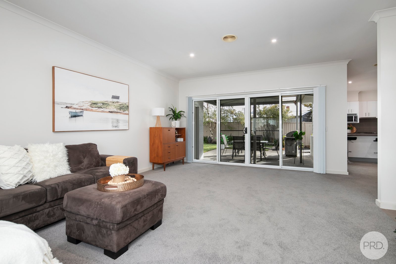 2/121 Lexton Street LAKE WENDOUREE 3