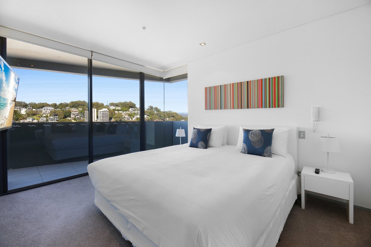 2121/2-14 The Esplanade Burleigh Heads 12