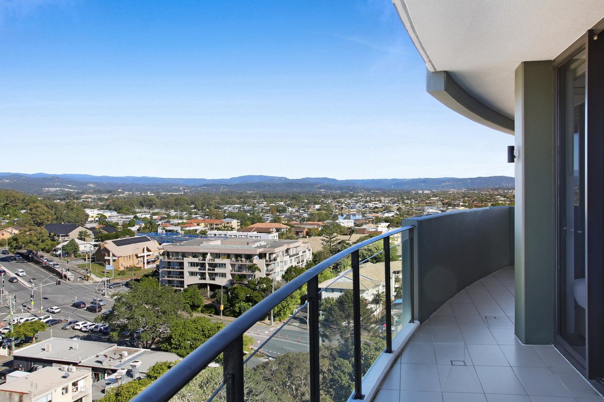 2121/2-14 The Esplanade Burleigh Heads 16