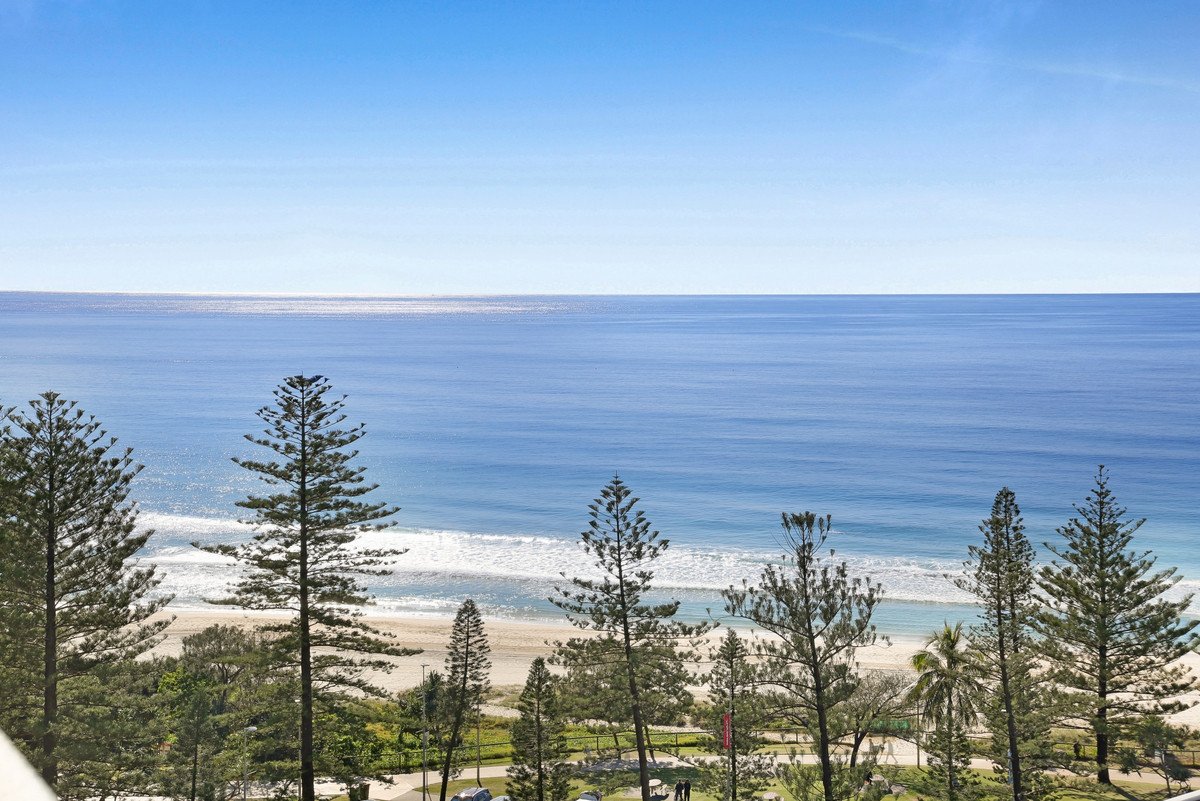 2121/2-14 The Esplanade Burleigh Heads 23