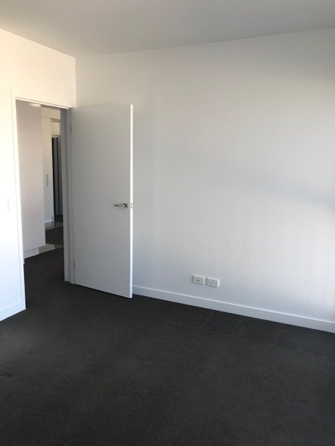 212/17 Malata Crescent SUCCESS 3