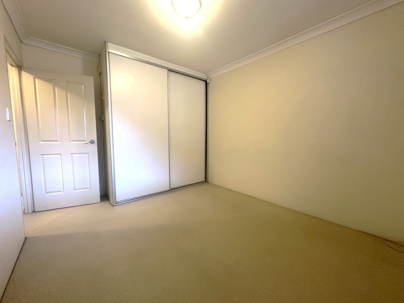 21/22-24 Sarsfield Circuit BEXLEY NORTH 5