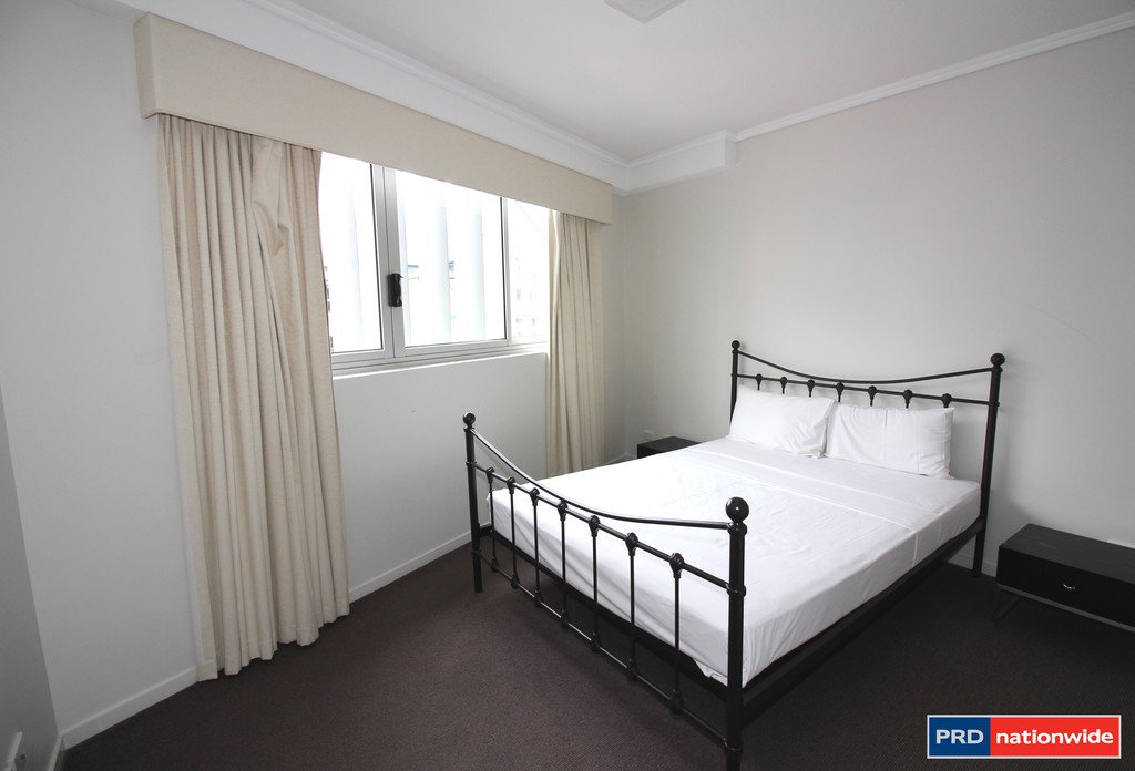 21/22 Barry Pde  FORTITUDE VALLEY 4