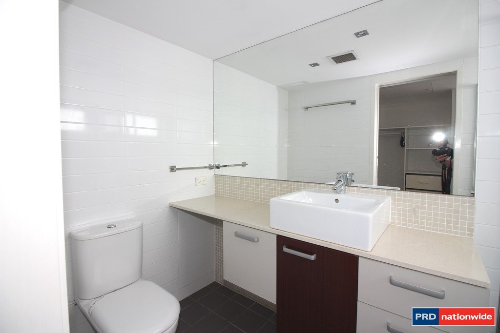 21/22 Barry Pde  FORTITUDE VALLEY 6