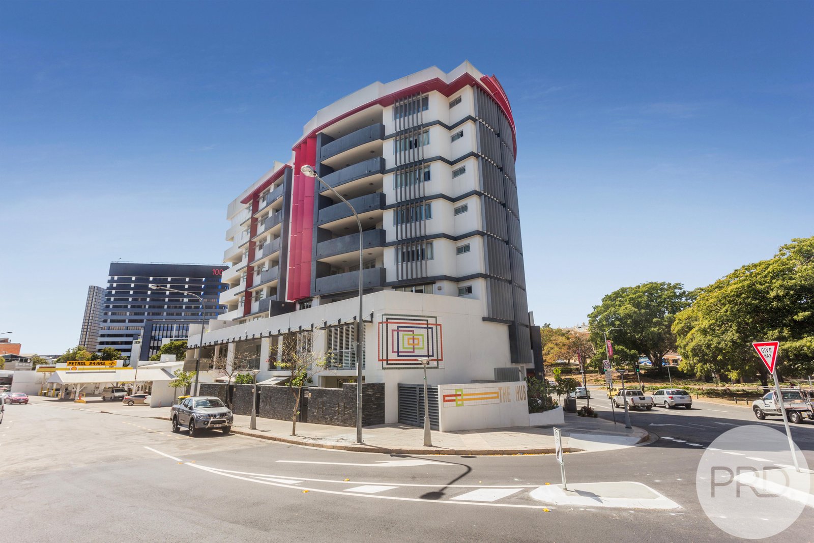 21/22 Barry Pde  FORTITUDE VALLEY 2
