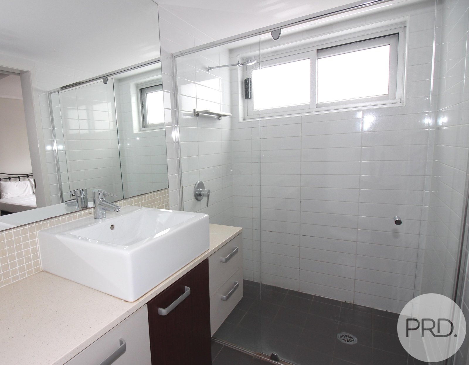 21/22 Barry Pde  FORTITUDE VALLEY 7