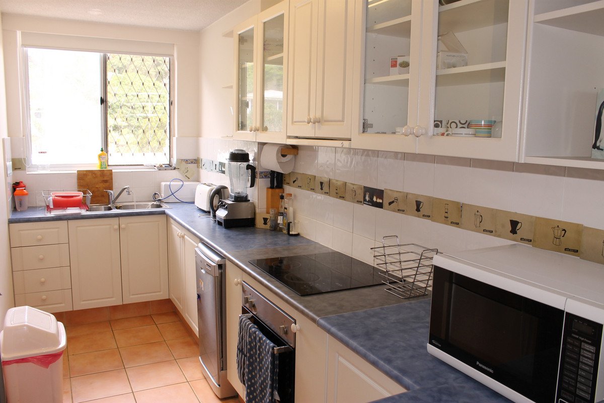 21/22 Goodwin Terrace Burleigh Heads 6