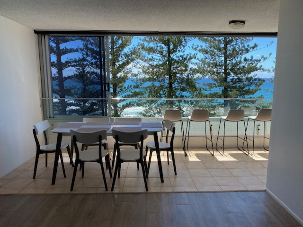 21/22 Goodwin Terrace Burleigh Heads 6