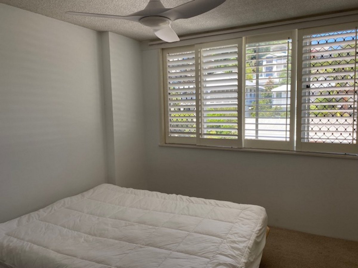 21/22 Goodwin Terrace Burleigh Heads 9