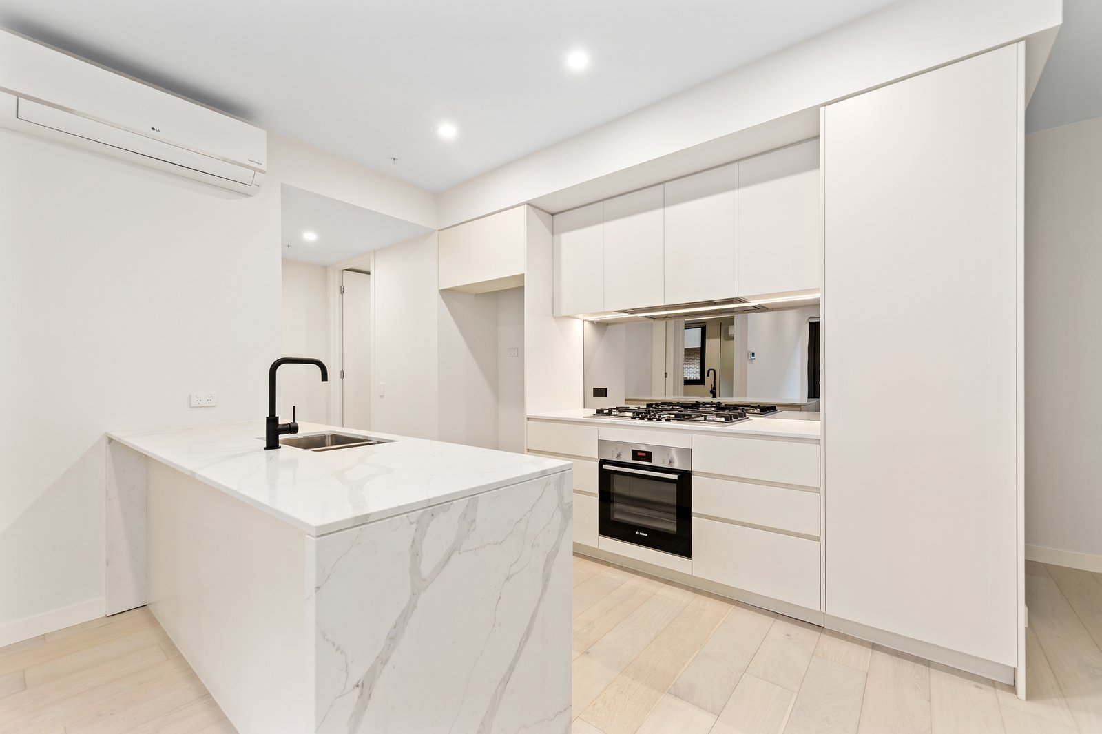 Gallery: 21/220 Chapel Road