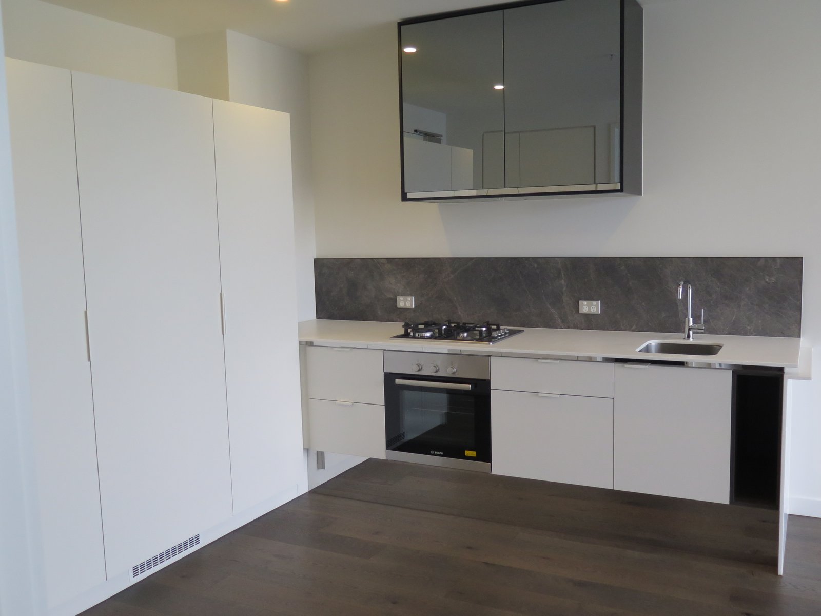 Gallery: 212/209 Bay Street
