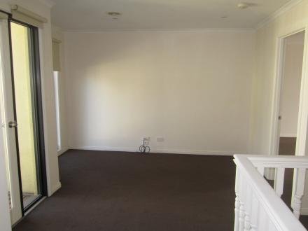 Gallery: 2/1227 Nepean Highway