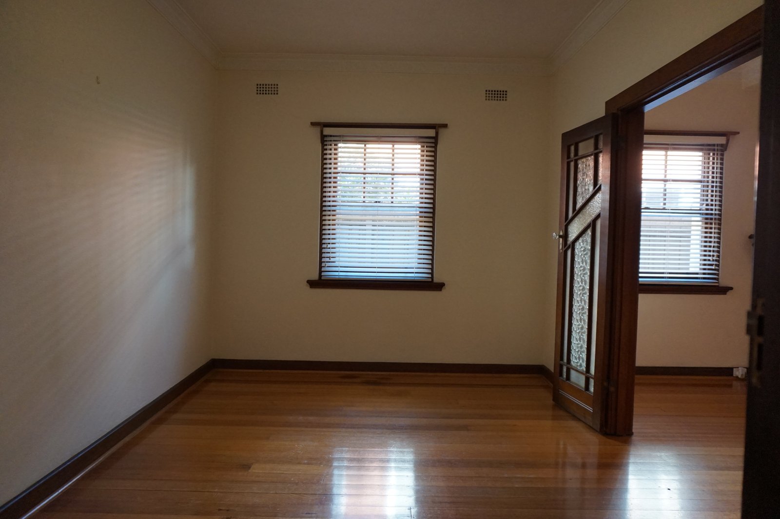 Gallery: 2/122A North Road