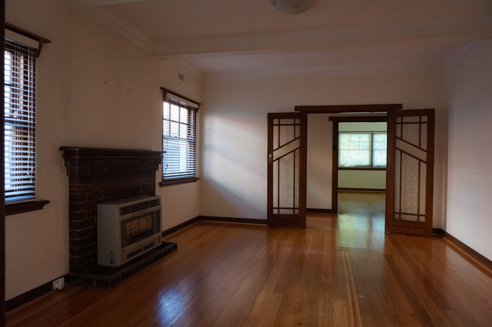 Gallery: 2/122A North Road