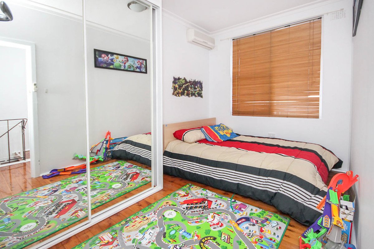 2/123-127 Alfred Street SANS SOUCI 4