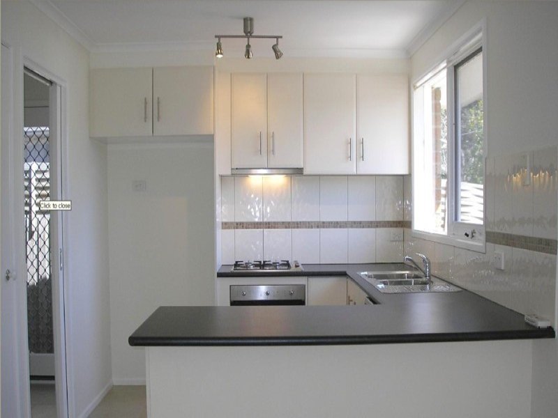 Photos: 2/123 Beach Street