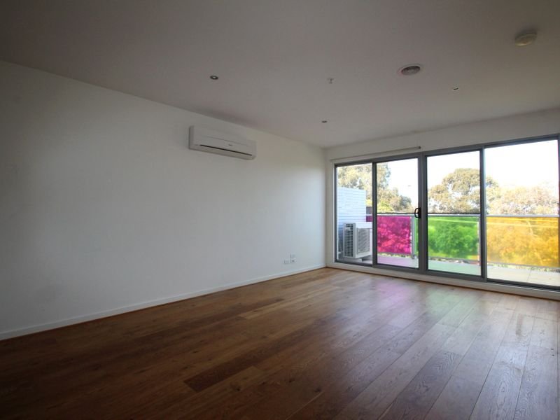 Gallery: 212/33-35 Childers Street