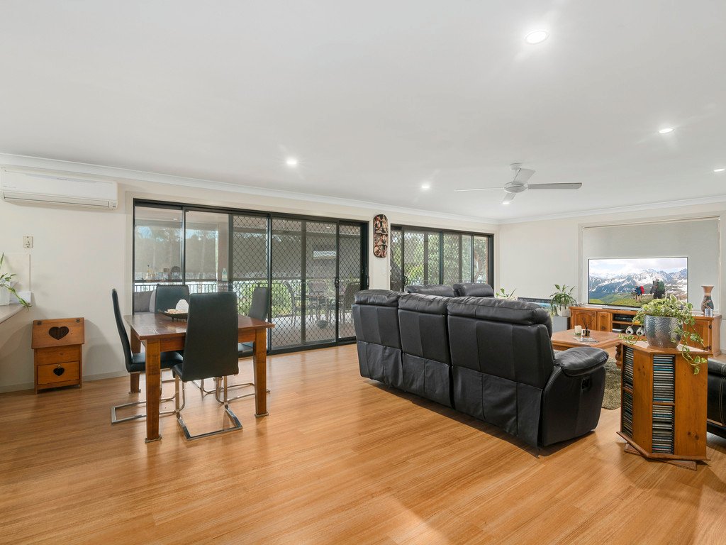 2/124 Jacaranda Avenue TWEED HEADS WEST 4