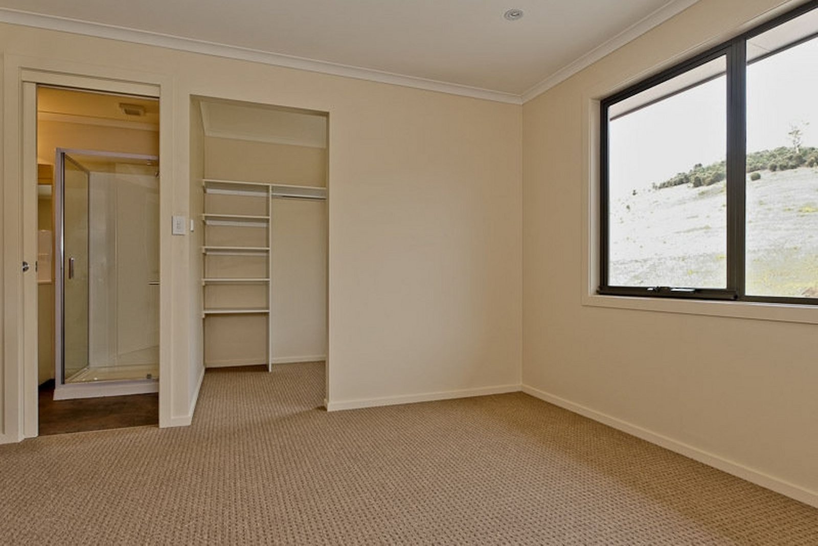 2/124 Marys Hope Road ROSETTA 6