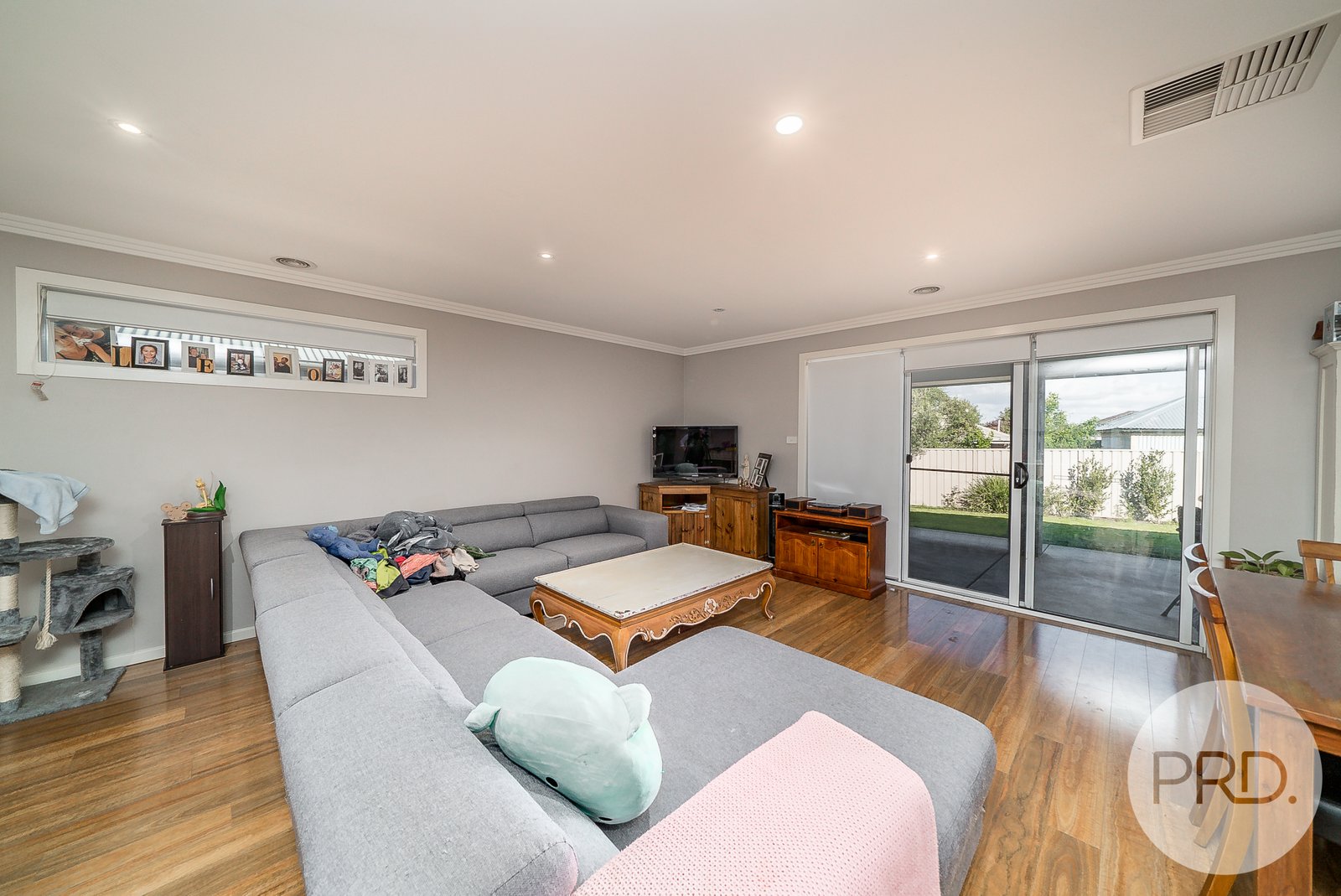 2/124 Mima Street GLENFIELD PARK 2