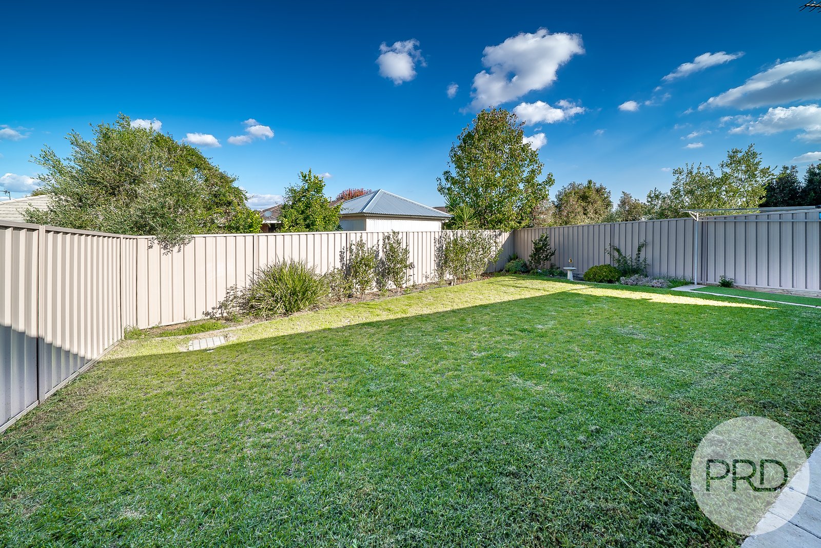 2/124 Mima Street GLENFIELD PARK 10