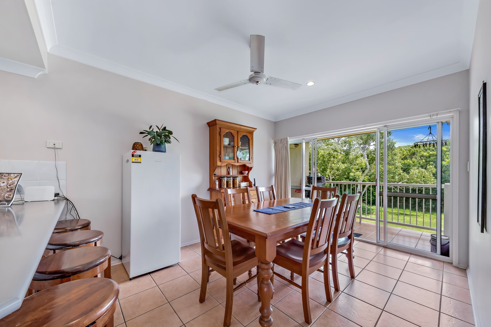 21/24 Pandanus Drive CANNONVALE 2