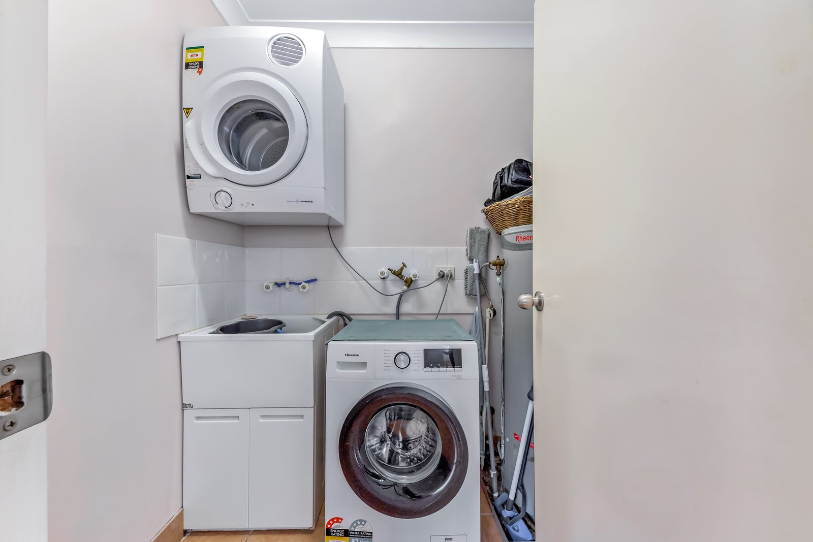 21/24 Pandanus Drive CANNONVALE 10