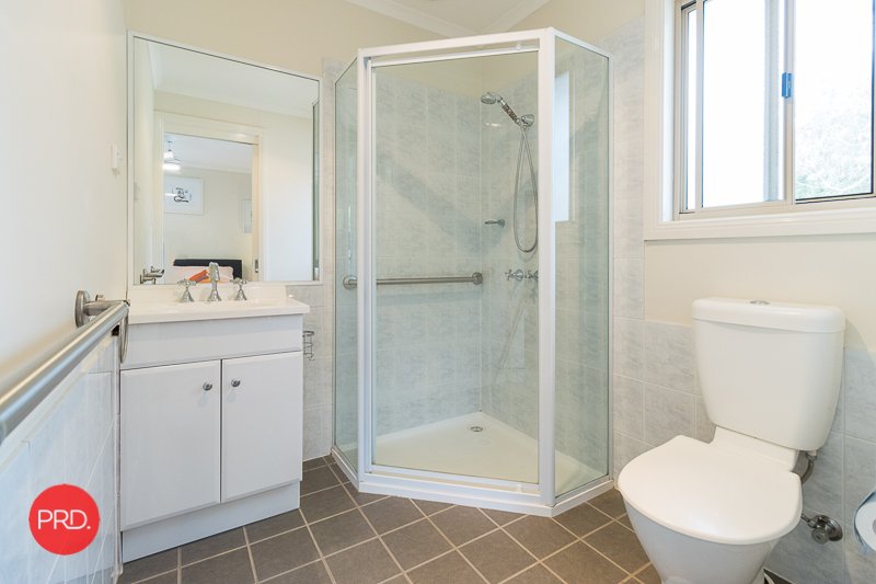 2/124A Ellendon Street BUNGENDORE 8