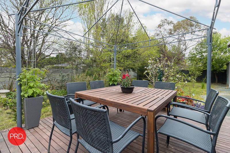 2/124A Ellendon Street BUNGENDORE 12