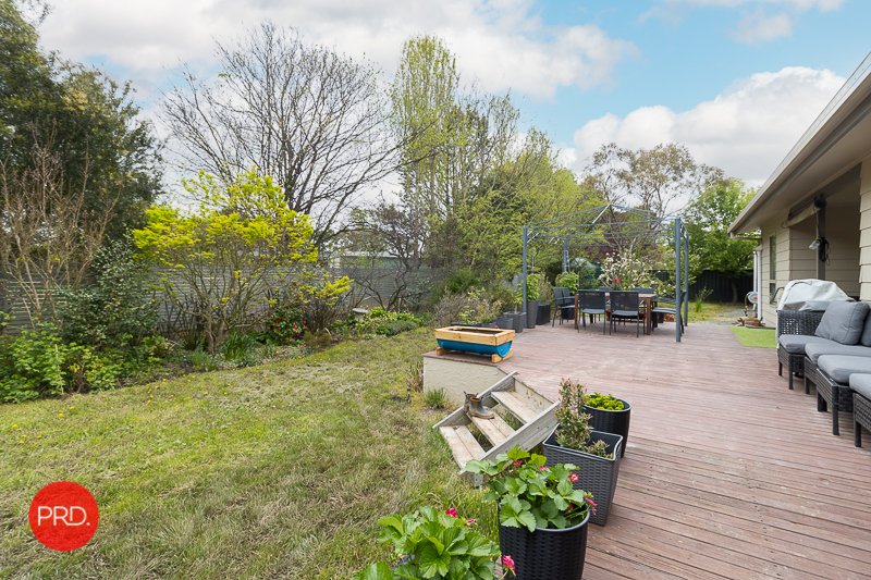 2/124A Ellendon Street BUNGENDORE 13