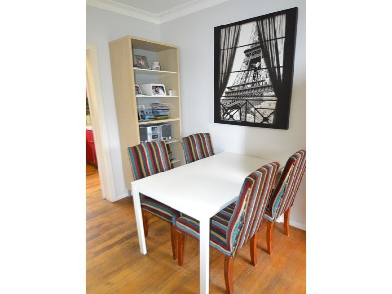 Gallery: 2/126 Centre Dandenong Road