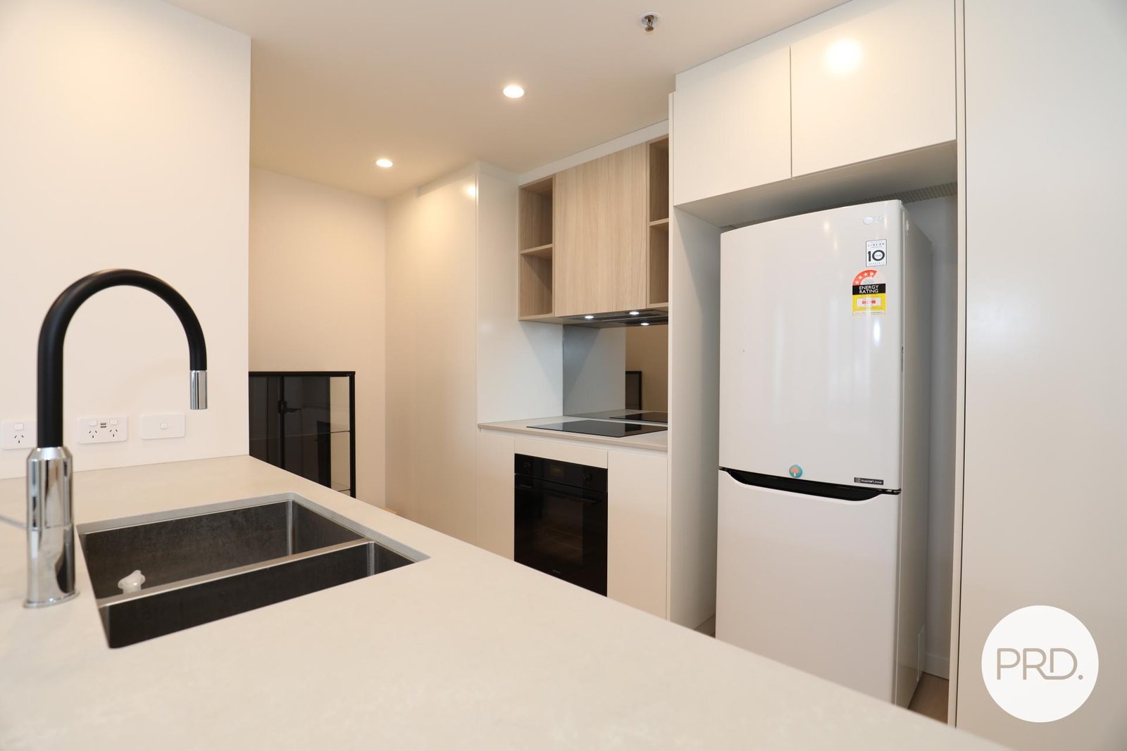 212/65 Cooyong Street BRADDON 6