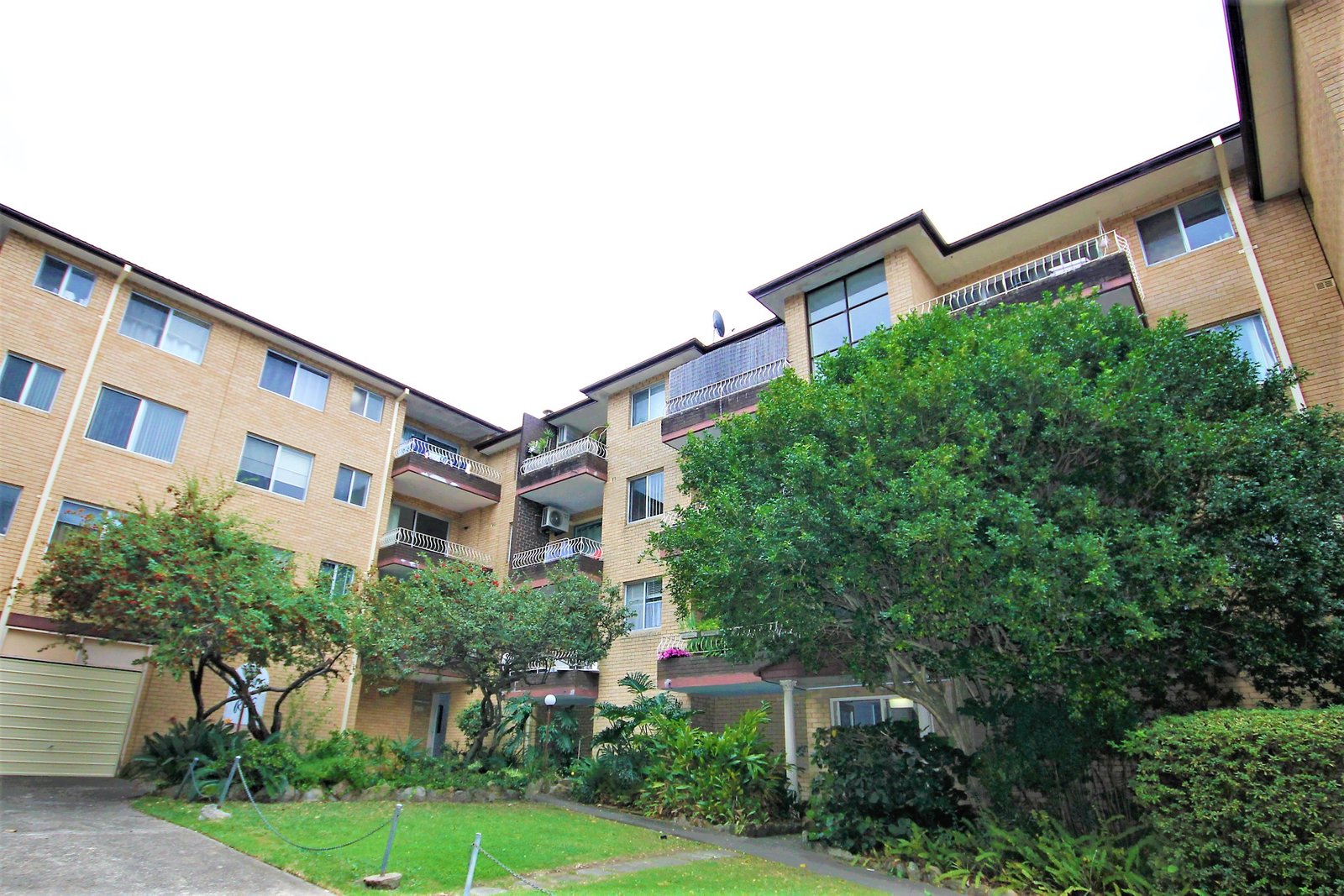 21/26A Wolli Creek Road BANKSIA 1