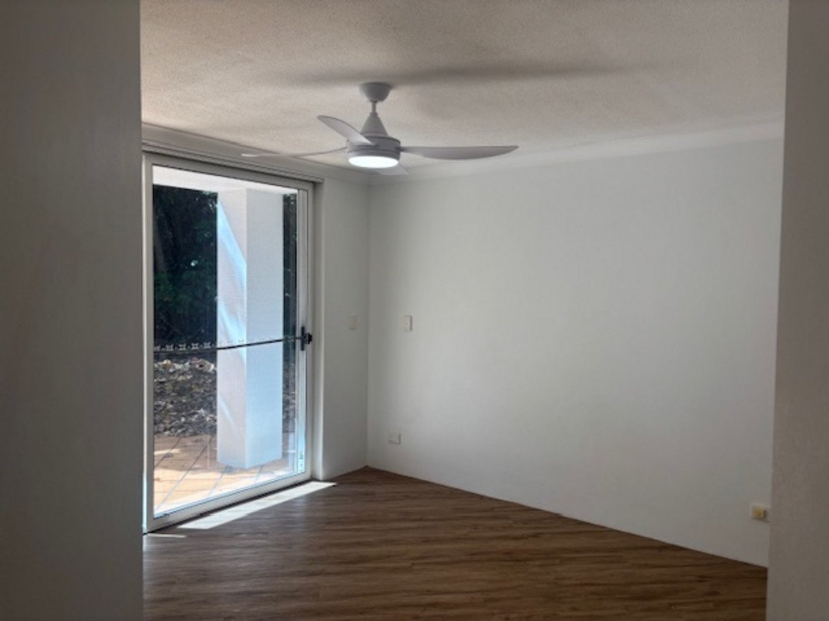 21/28 Chairlift Avenue MIAMI 10