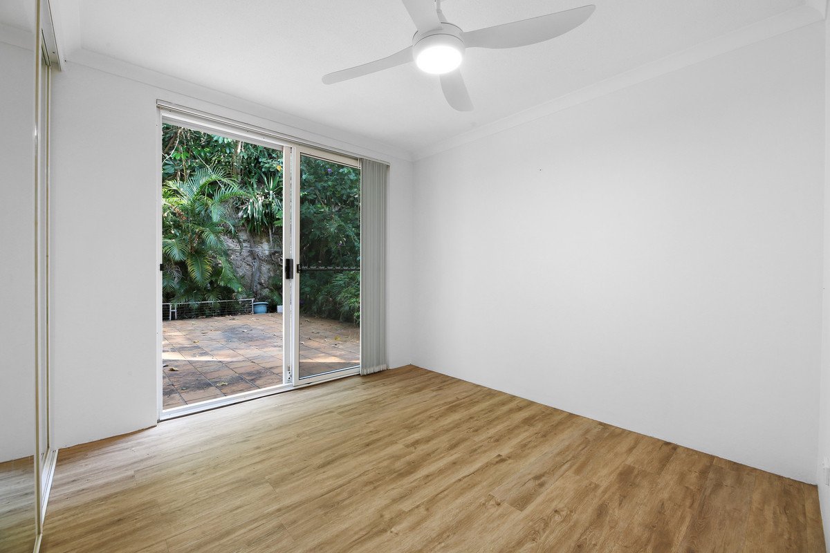 21/28 Chairlift Avenue MIAMI 10