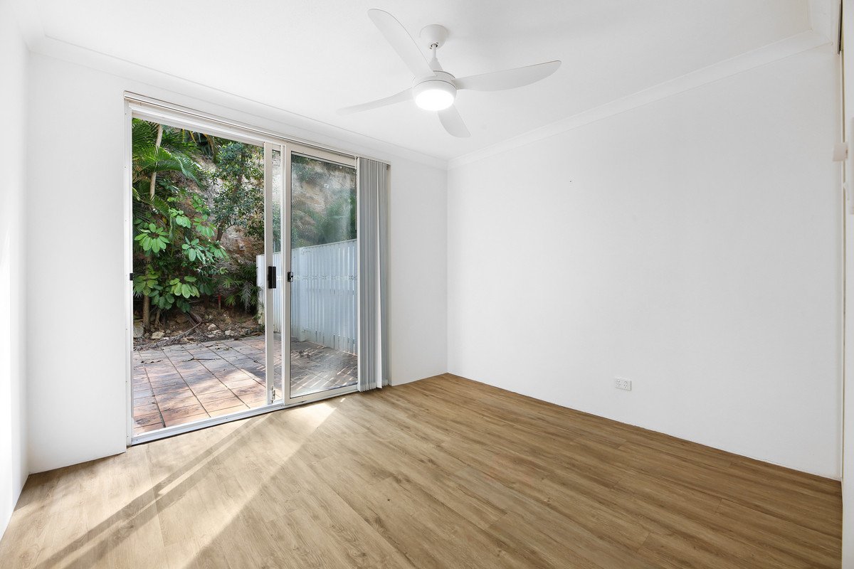 21/28 Chairlift Avenue MIAMI 11