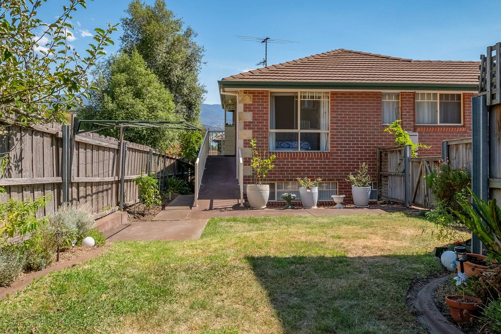 2/128 East Derwent Highway LINDISFARNE 16
