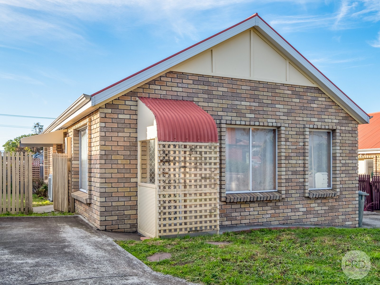 2/128 Hopkins Street MOONAH 1