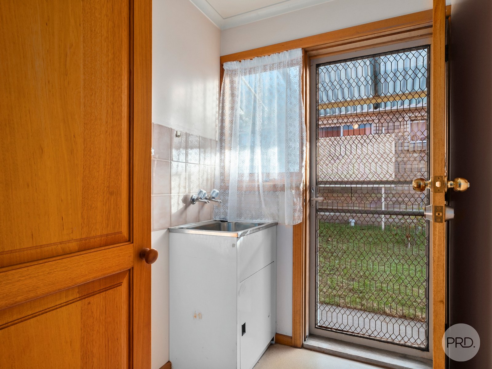 2/128 Hopkins Street MOONAH 14