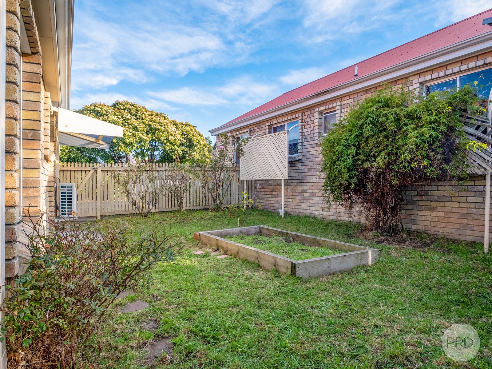 2/128 Hopkins Street MOONAH 15