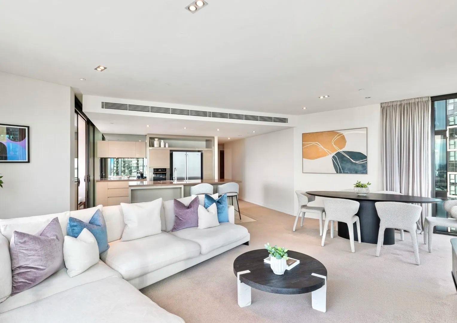 Gallery: 212/8 Waterside Place