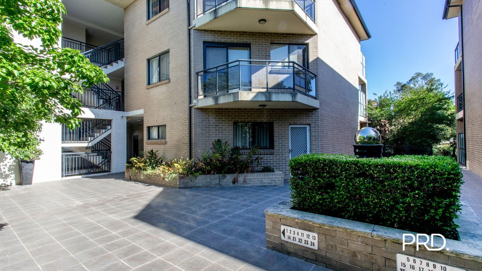 21/29-35 Preston Street Penrith 9