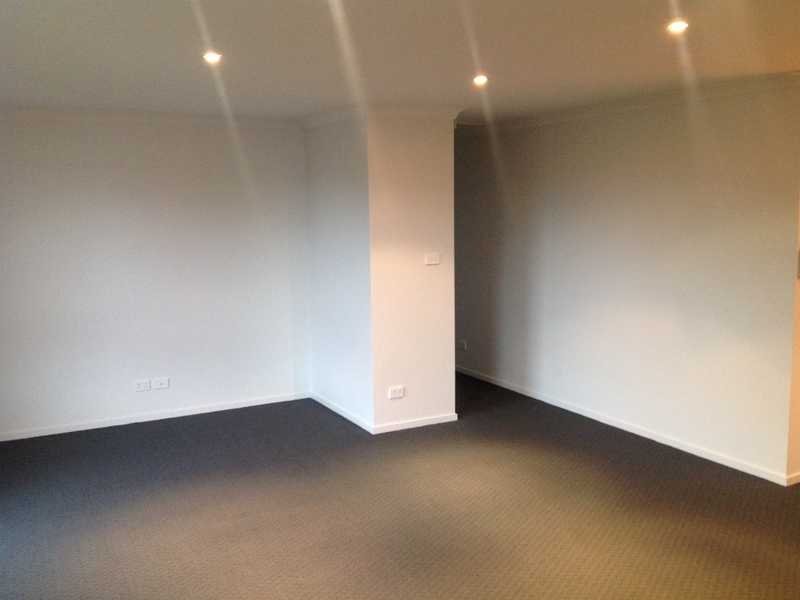 2/12a Abbotsfield Road CLAREMONT 2