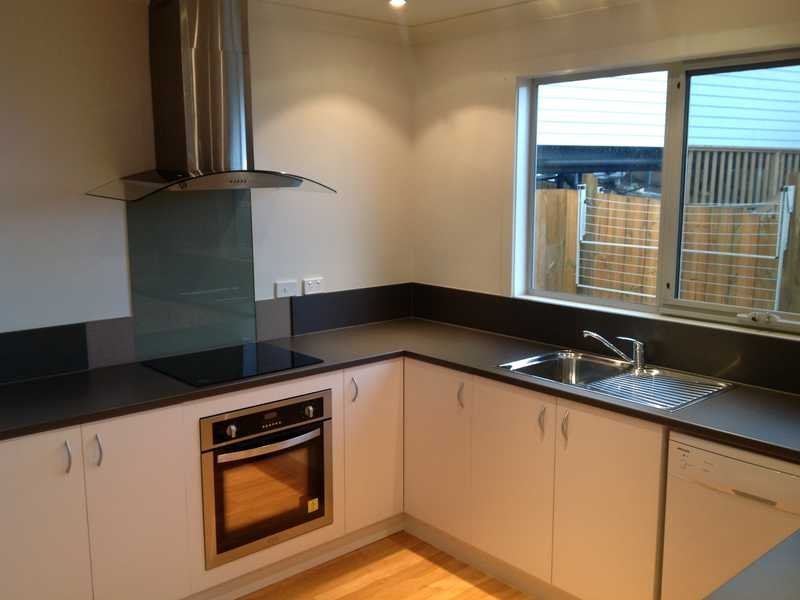 2/12a Abbotsfield Road CLAREMONT 5