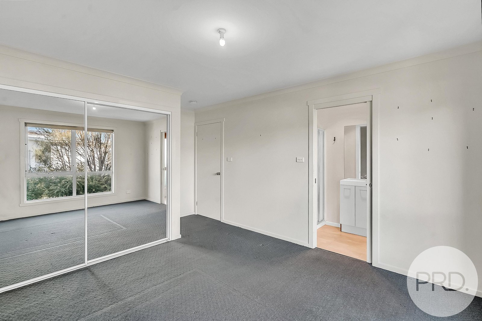 2/12a Abbotsfield Road CLAREMONT 6