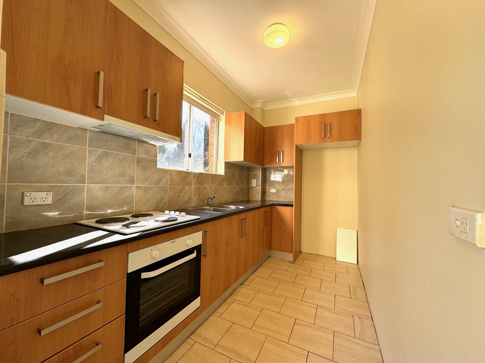 2/13-15 Eden Street ARNCLIFFE 1