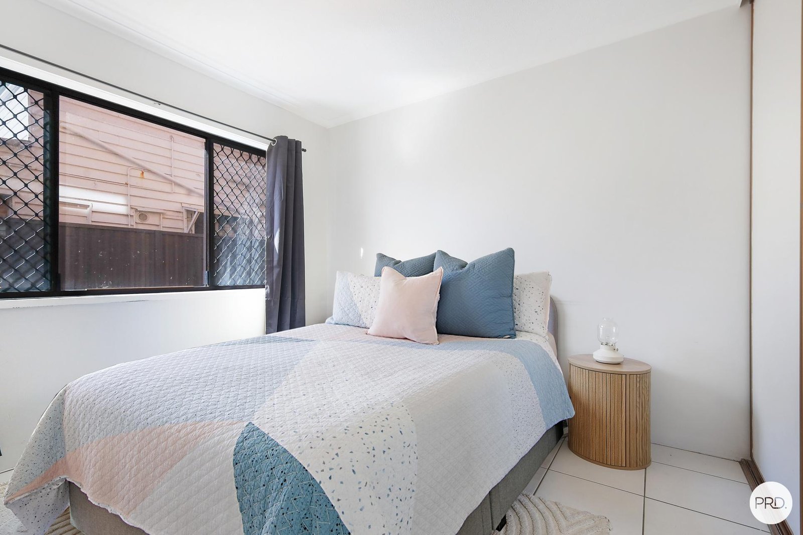 2/13-15 North Street SOUTHPORT 3