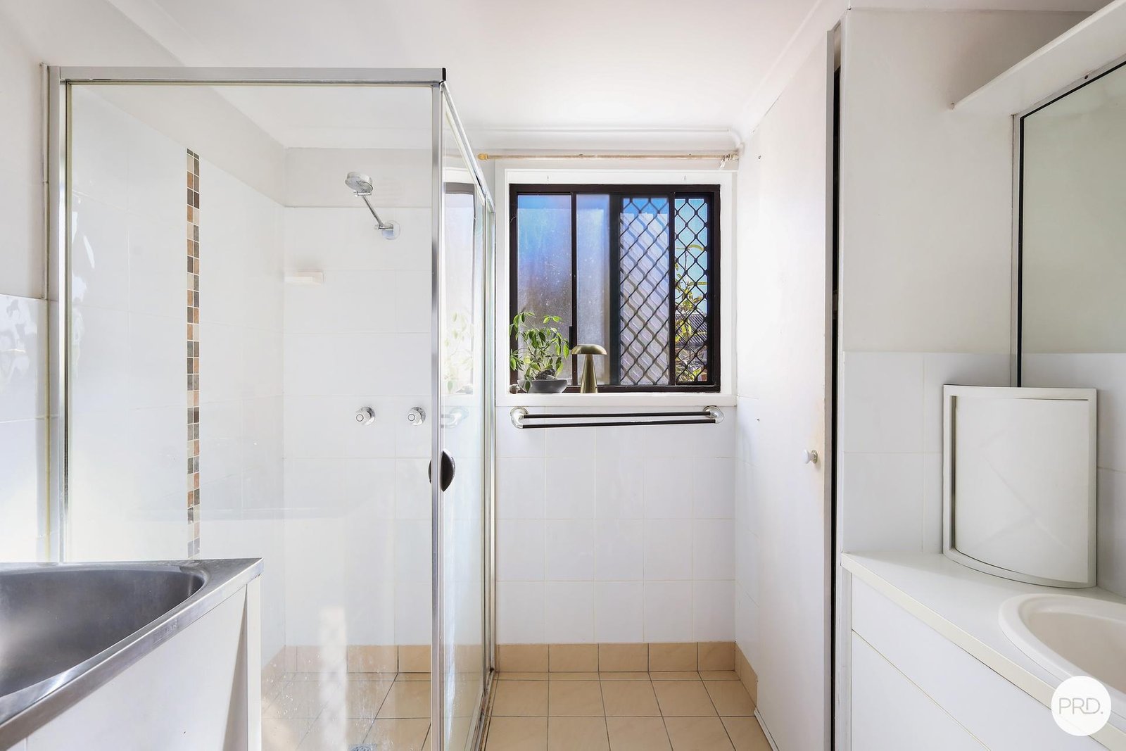 2/13-15 North Street SOUTHPORT 5