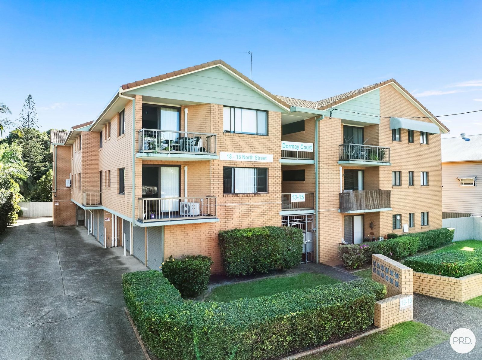 2/13-15 North Street SOUTHPORT 7