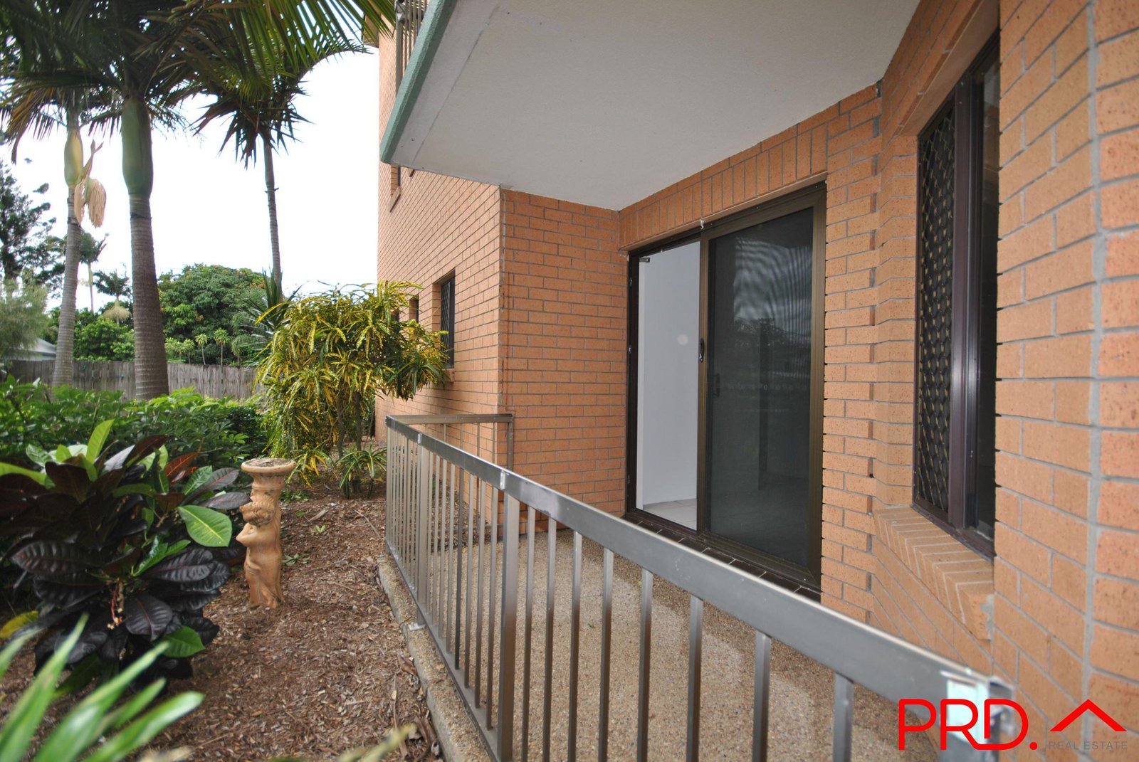 2/13-15 North Street SOUTHPORT 1